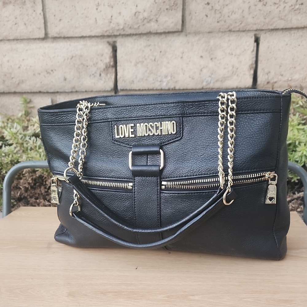 LOVE MOSCHINO Milano BORSA Black Leather Chain Strap Bag